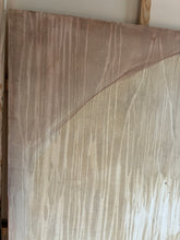 Load image into Gallery viewer, Refugio Bajo La Lluvia